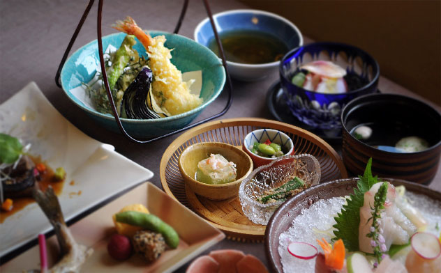 割烹旅館　宇ら島